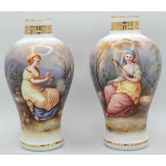 Antique Dresden Hand-Painted Pair of 7 1/4"H Vases. Work of Art. - Picture 3 of 16